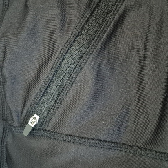 Livi Active womens 22/24 black and teal leggings, inside is warm fuzzy VGUC - Picture 7 of 9